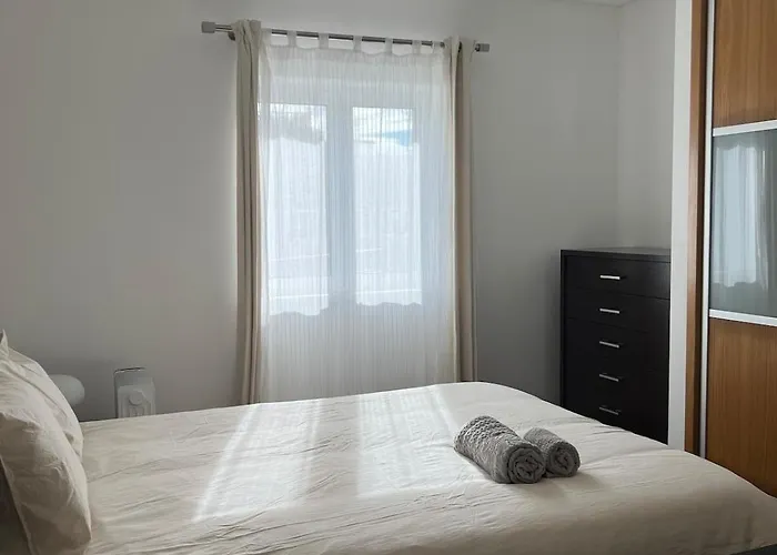 Sunny Ocean With Pool Near Arrifana * アルジェズール