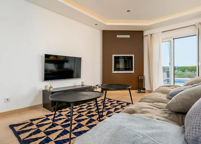 ヴィラ Sunny Ocean With Pool Near Arrifana *