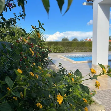 Sunny Ocean With Pool Near Arrifana Villa Aljezur