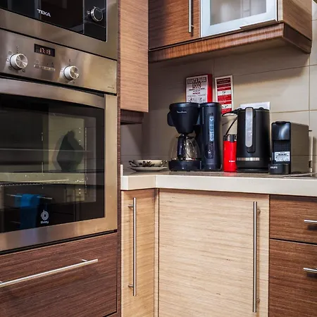 Villa Sunny Ocean With Pool Near Arrifana