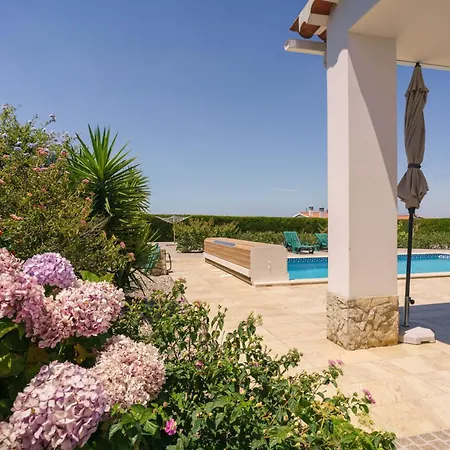 Sunny Ocean With Pool Near Arrifana * Aljezur